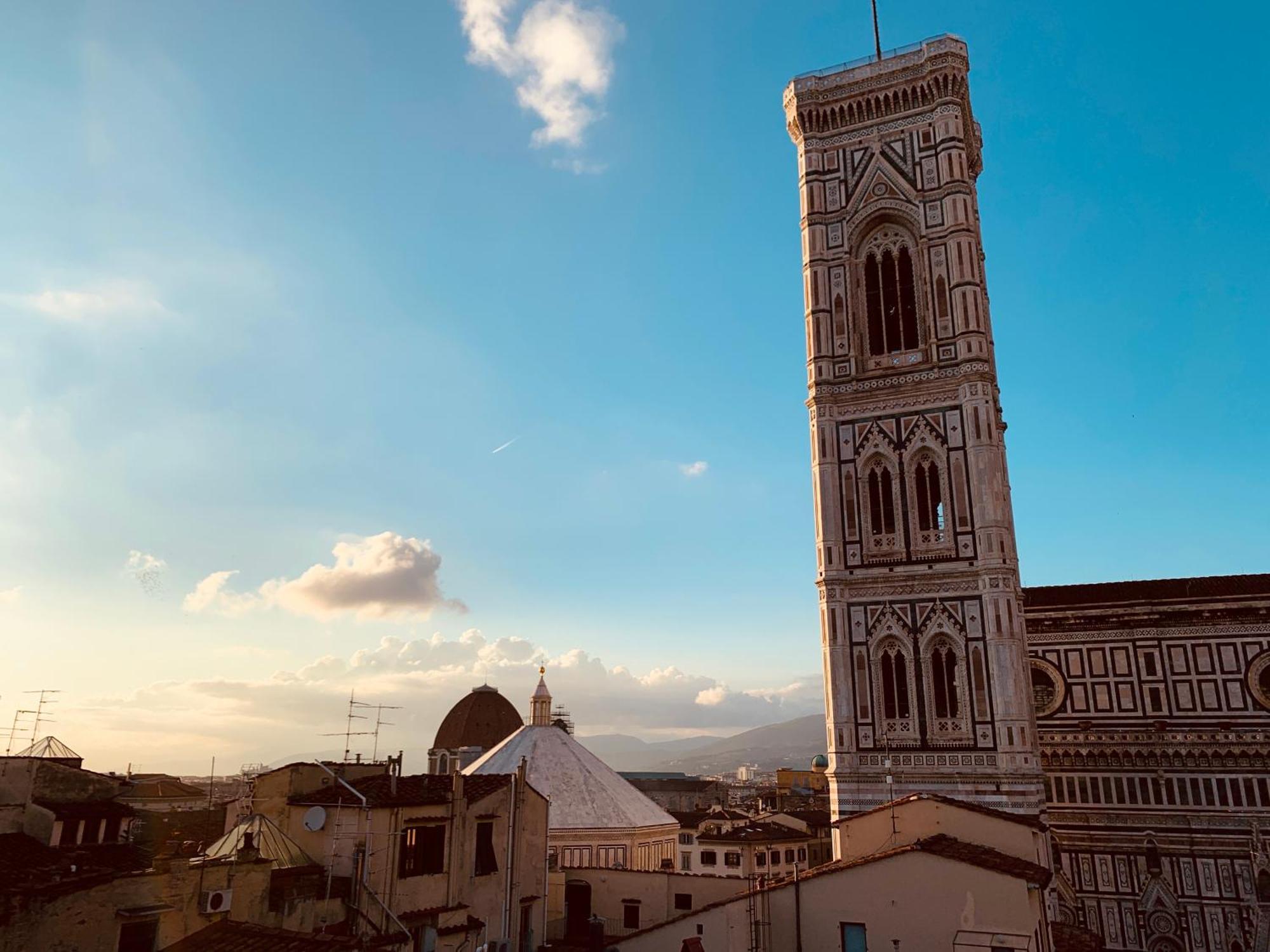 フィレンツェDuomo Flatsアパートメント エクステリア 写真